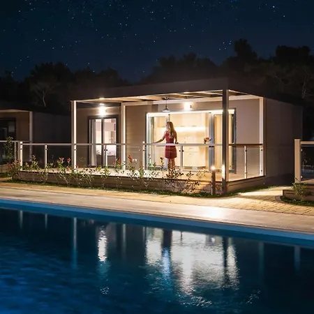 Mobile Homes Camping Santa Marina, Lanterna-2
